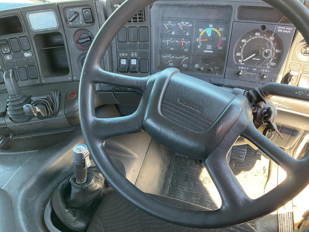 Photo '13' of Scania P114 114G 380 Flat Deck Photo '13' of Scania P114 114G 380 Flat Deck