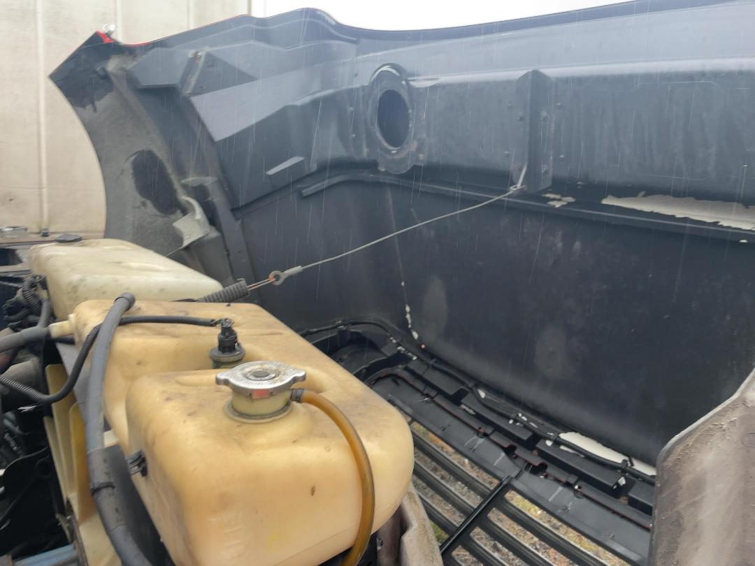 Photo '26' of Sterling LT9500 6x4 Tractor Tractor Unit Photo '26' of Sterling LT9500 6x4 Tractor Tractor Unit