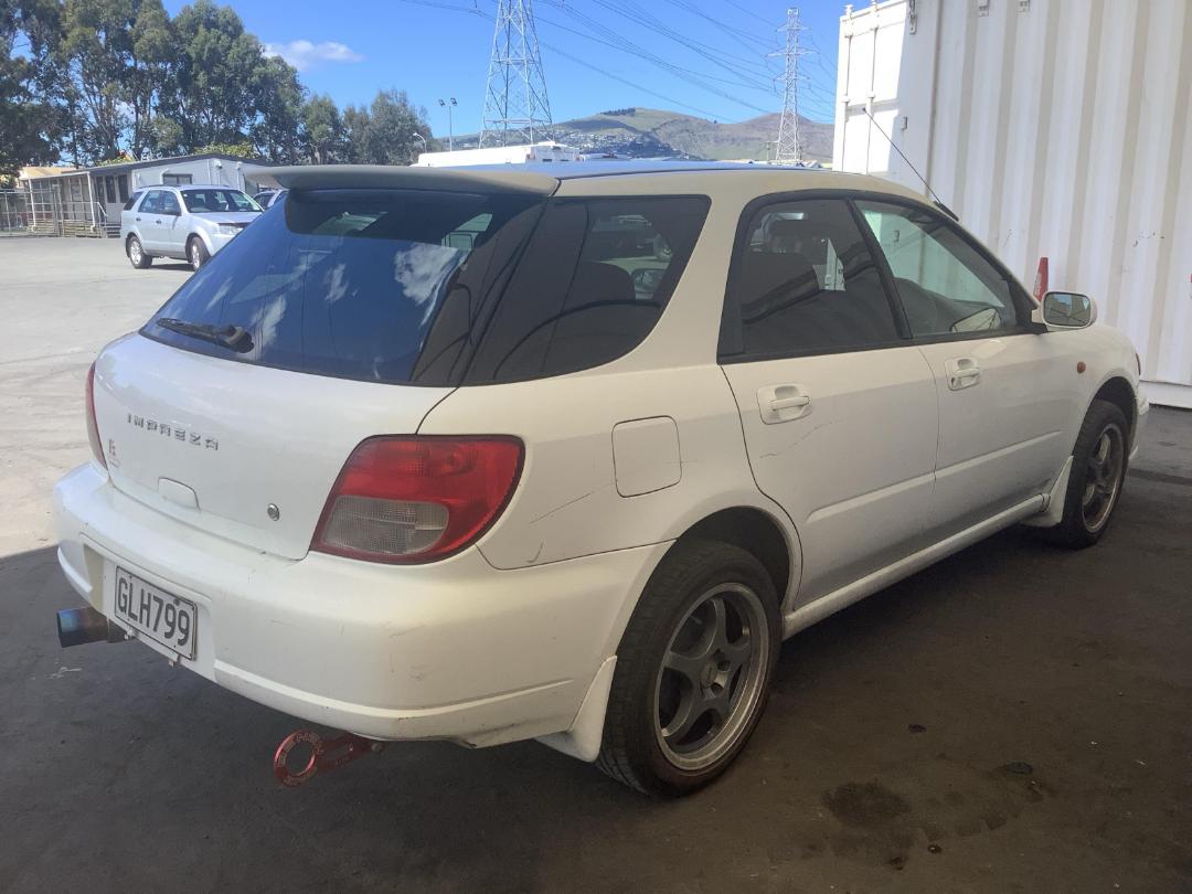 Photo '4' of Subaru Impreza Photo '4' of Subaru Impreza