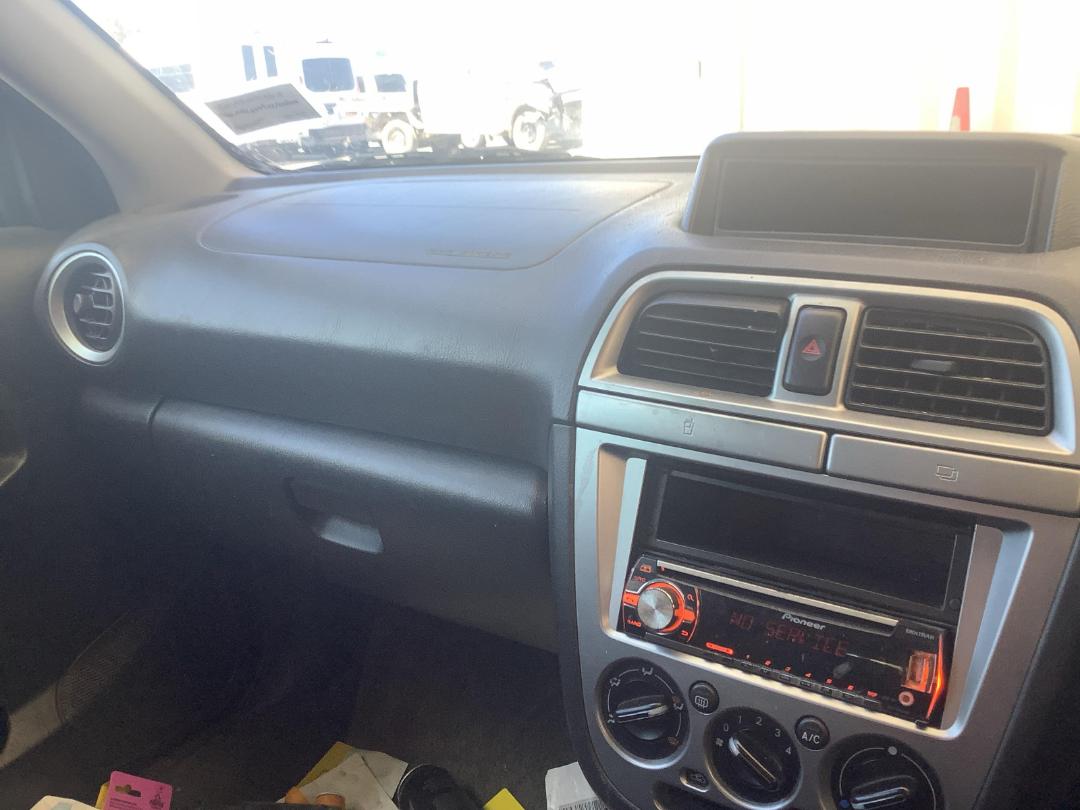 Photo '17' of Subaru Impreza Photo '17' of Subaru Impreza