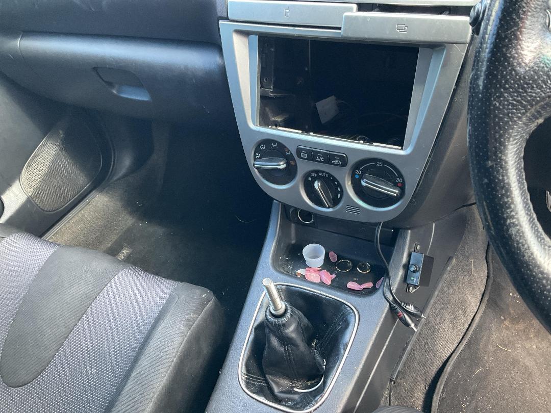 Photo '14' of Subaru Impreza T WRX