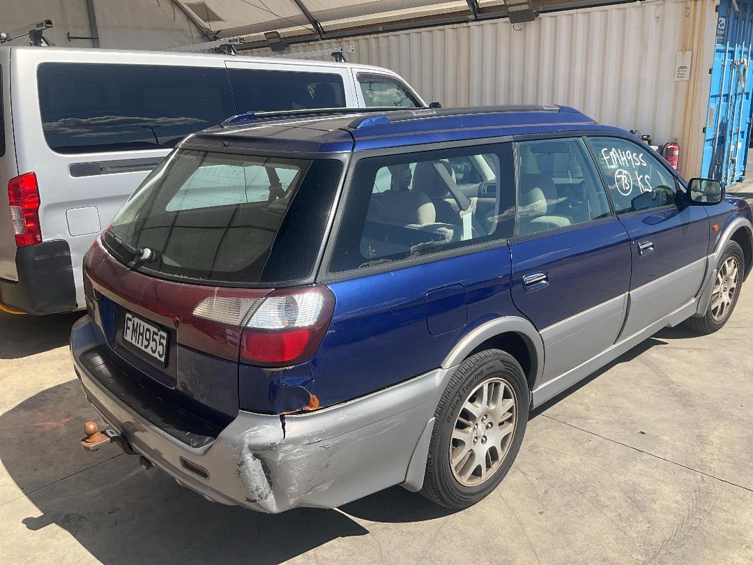 Photo '6' of Subaru Legacy