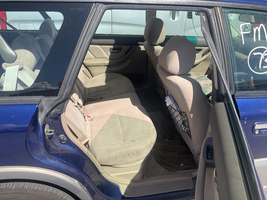 Photo '10' of Subaru Legacy