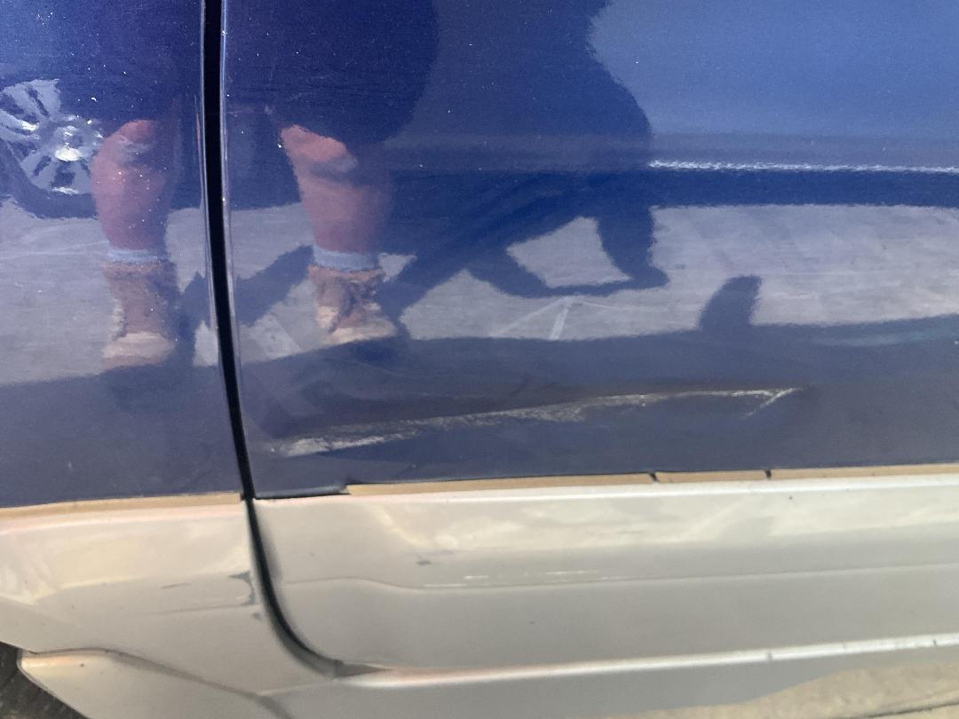 Photo '18' of Subaru Legacy