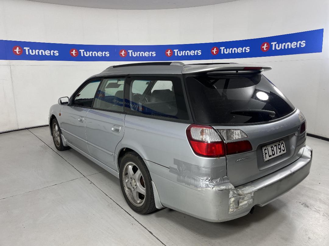 Photo '4' of Subaru Legacy