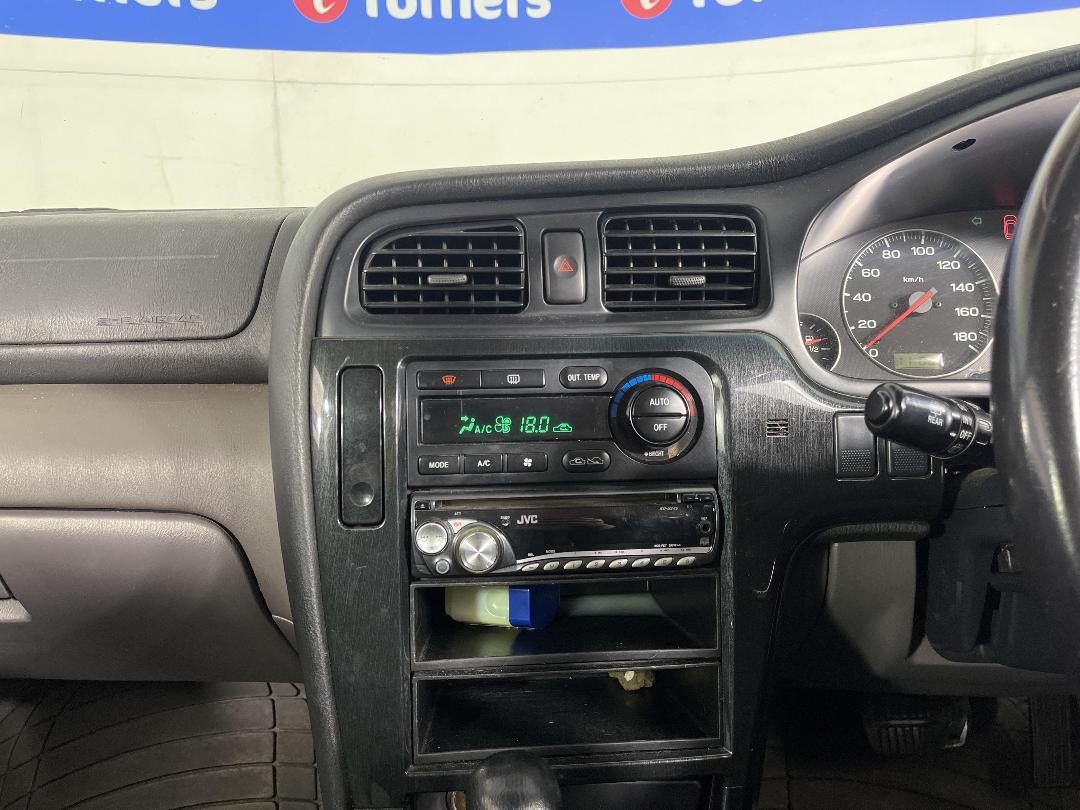 Photo '15' of Subaru Legacy