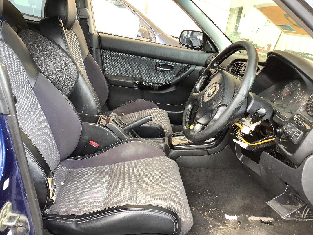 Photo '7' of Subaru Legacy