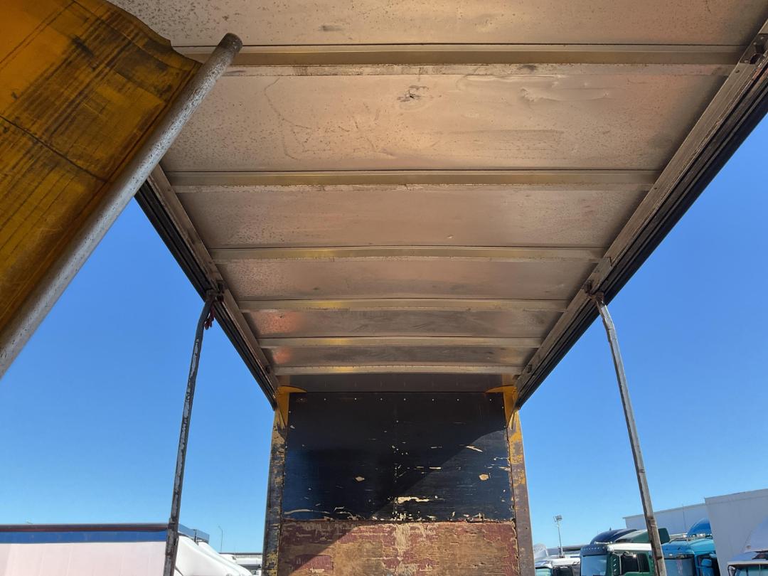 Photo '15' of TMC SH 2705 Curtainsider B-Train Photo '15' of TMC SH 2705 Curtainsider B-Train