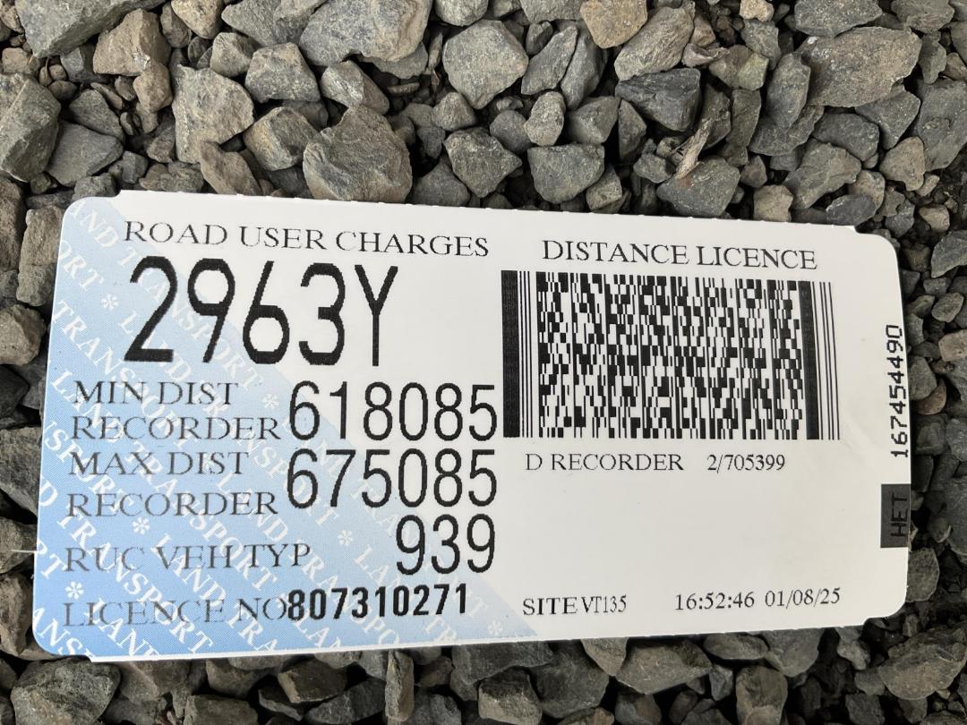 Photo '28' of TMC SH 2705 Curtainsider B-Train Photo '28' of TMC SH 2705 Curtainsider B-Train