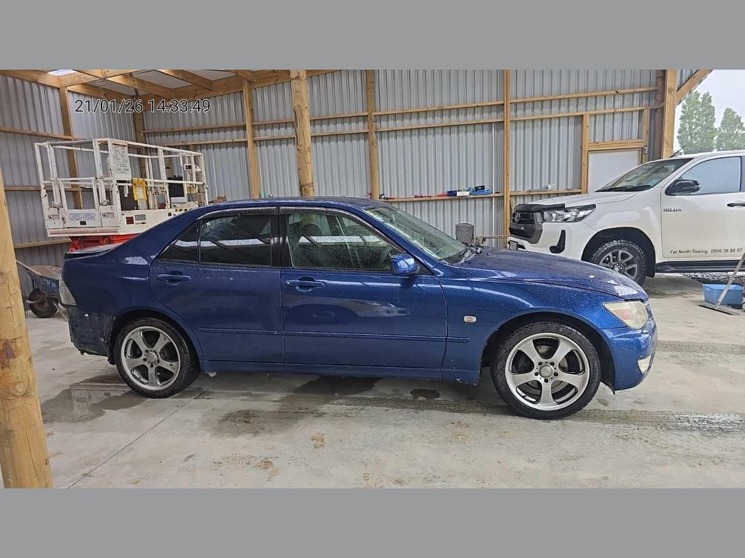 Photo '4' of Toyota Altezza