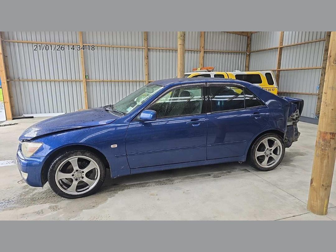 Photo '25' of Toyota Altezza