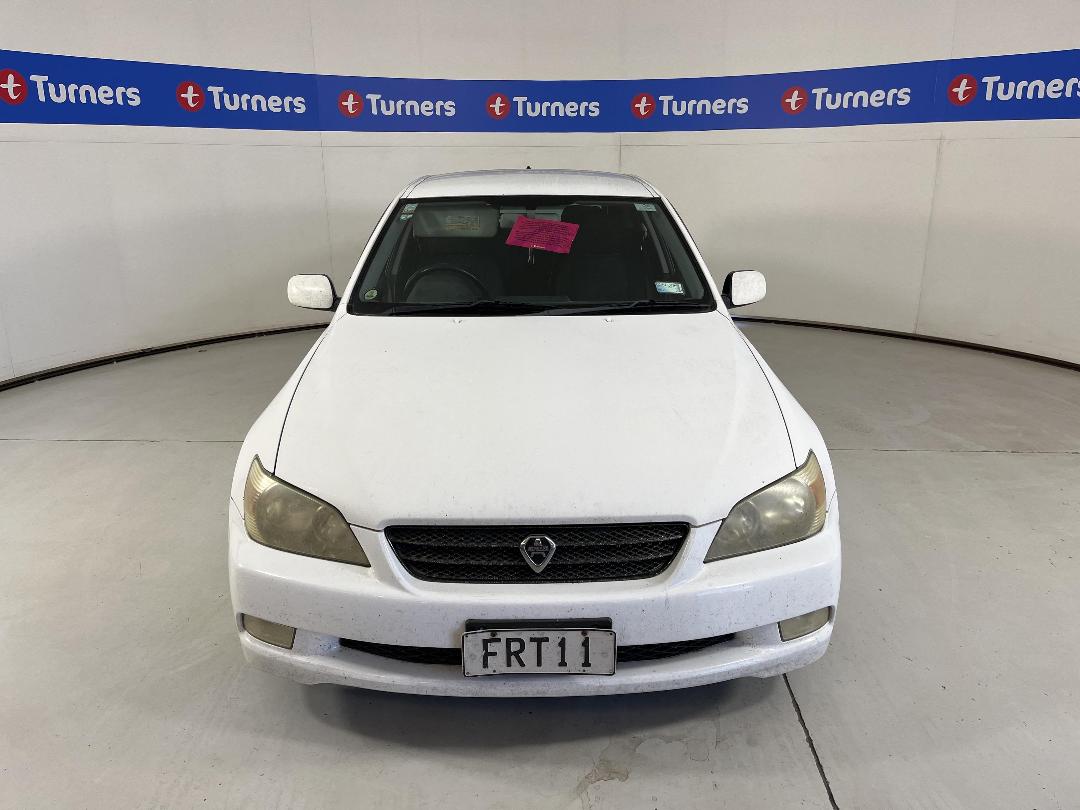 Photo '2' of Toyota Altezza Gita