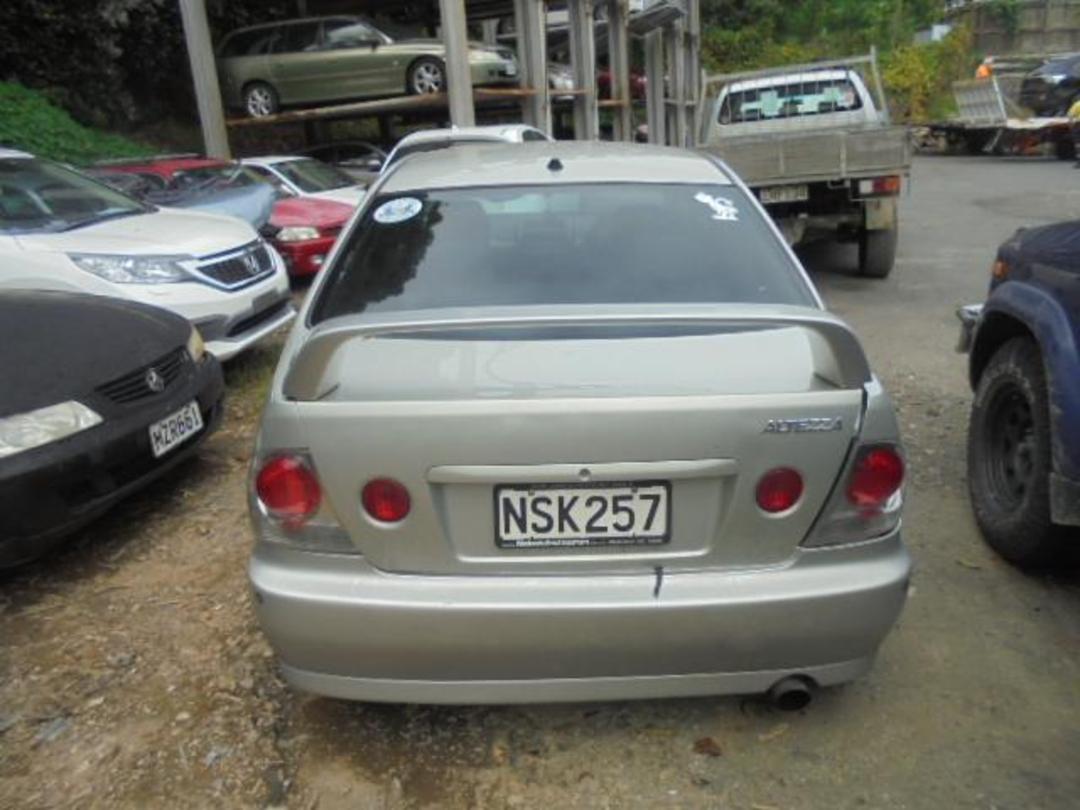 Photo '3' of Toyota Altezza