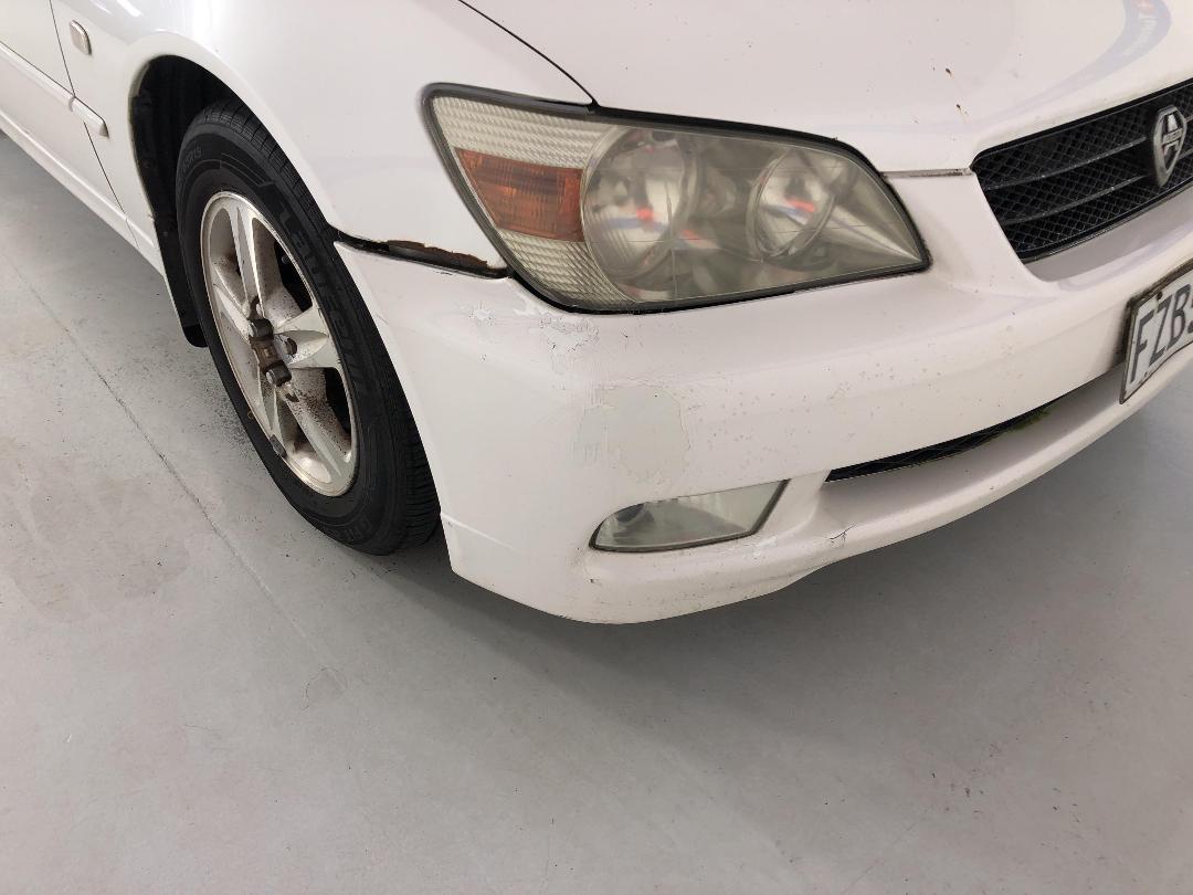 Photo '25' of Toyota Altezza Photo '25' of Toyota Altezza