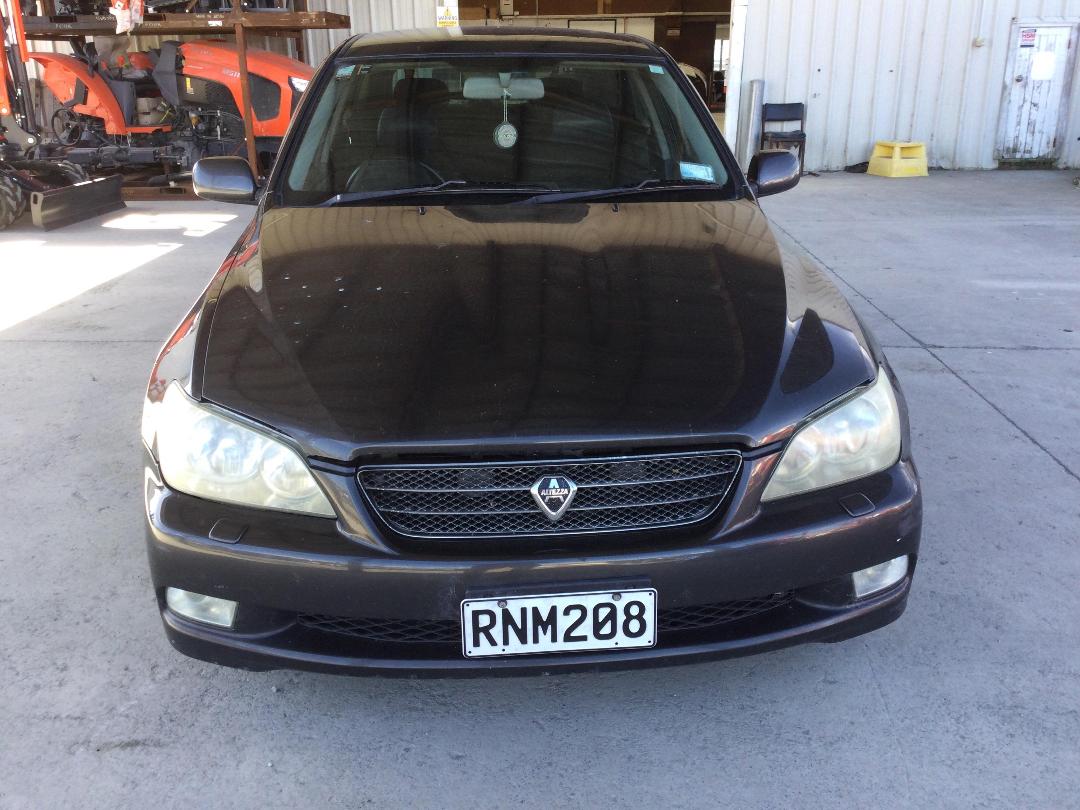 Photo '2' of Toyota Altezza Gita