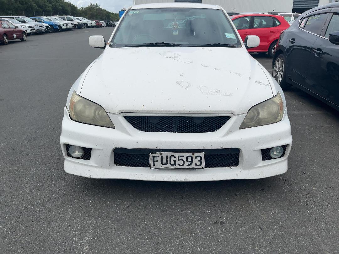 Photo '2' of Toyota Altezza