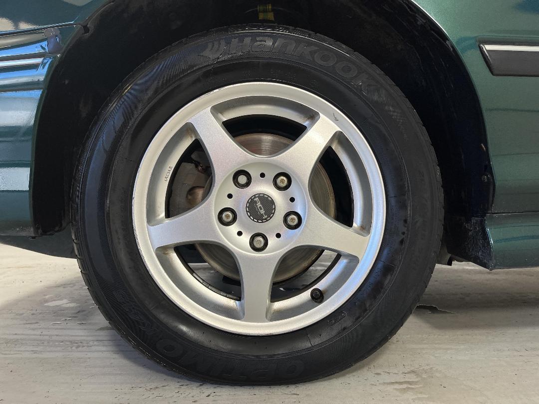 Photo '10' of Toyota Avalon