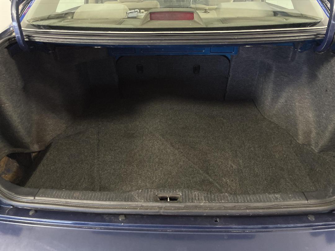 Photo '14' of Toyota Camry Photo '14' of Toyota Camry