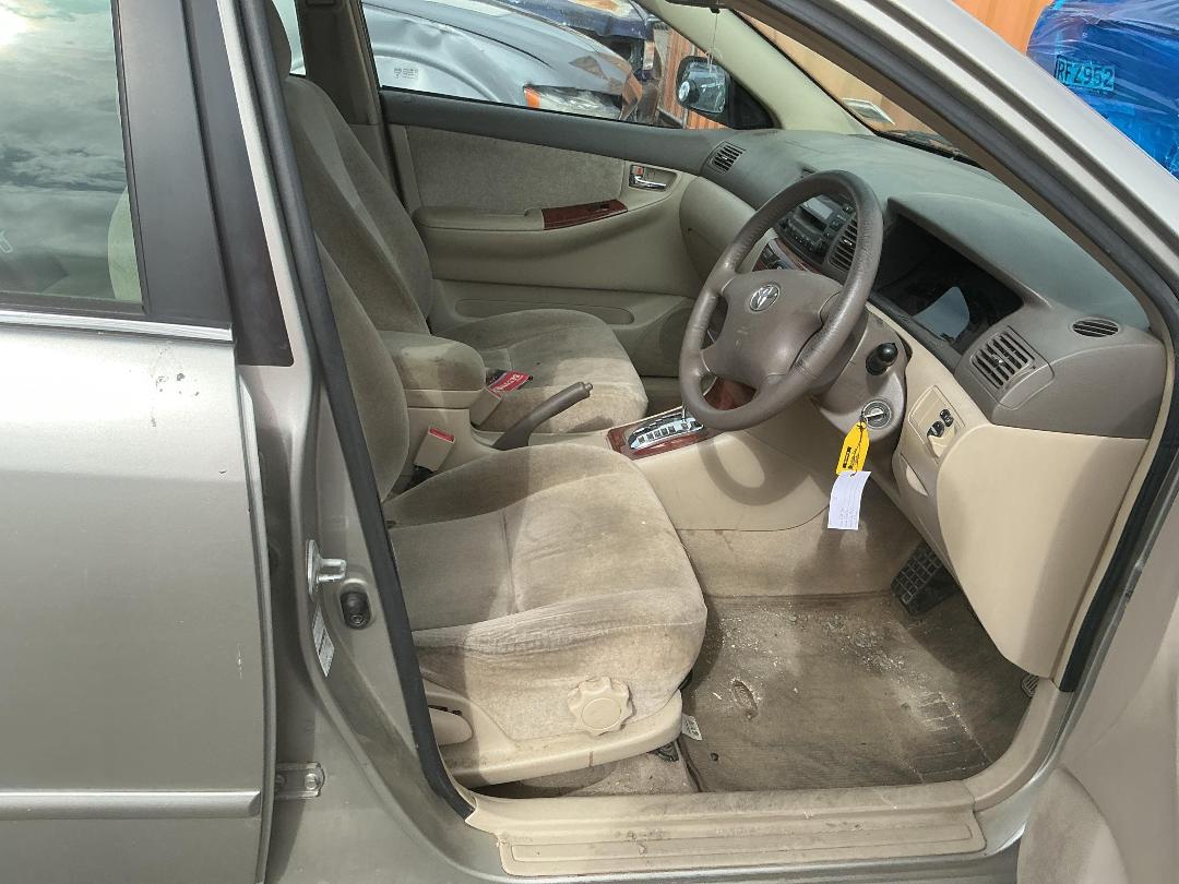 Photo '15' of Toyota Corolla Luxel Photo '15' of Toyota Corolla Luxel