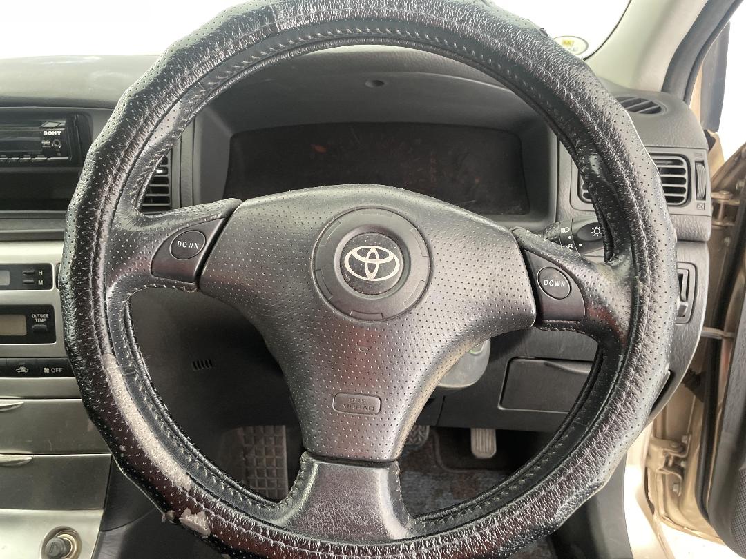 Photo '26' of Toyota Corolla