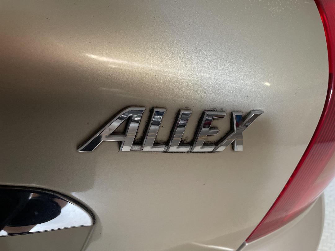 Photo '33' of Toyota Corolla