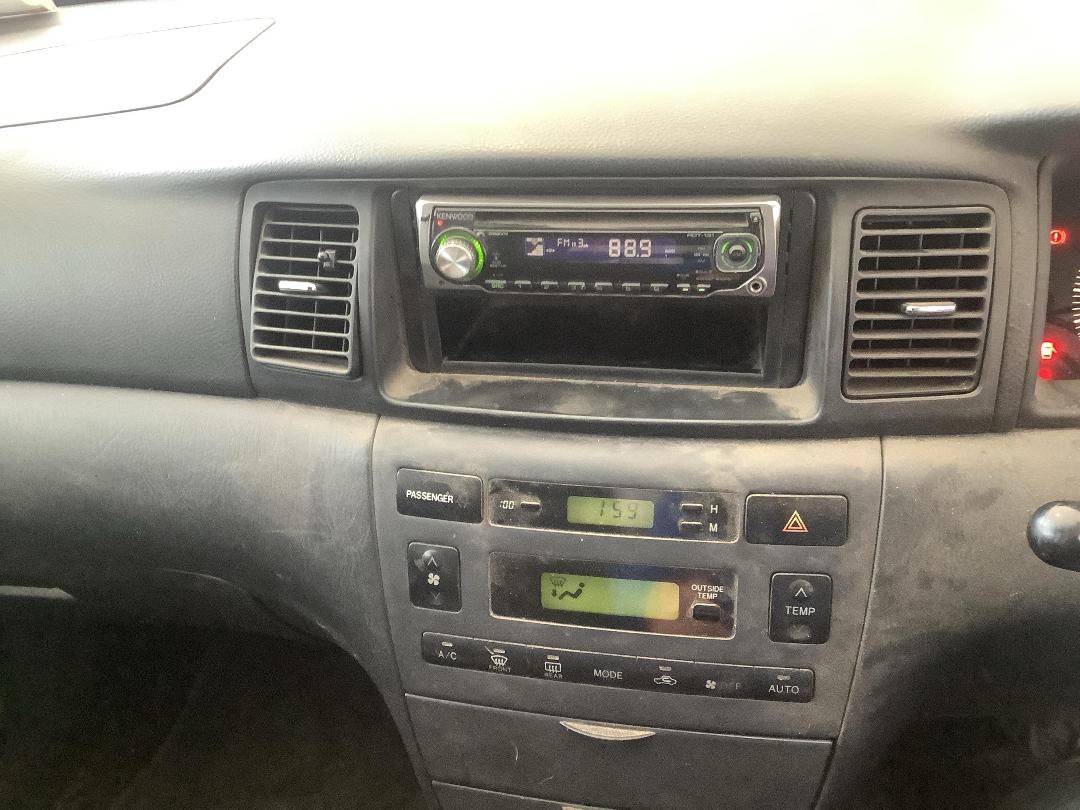 Photo '18' of Toyota Corolla Fielder Photo '18' of Toyota Corolla Fielder