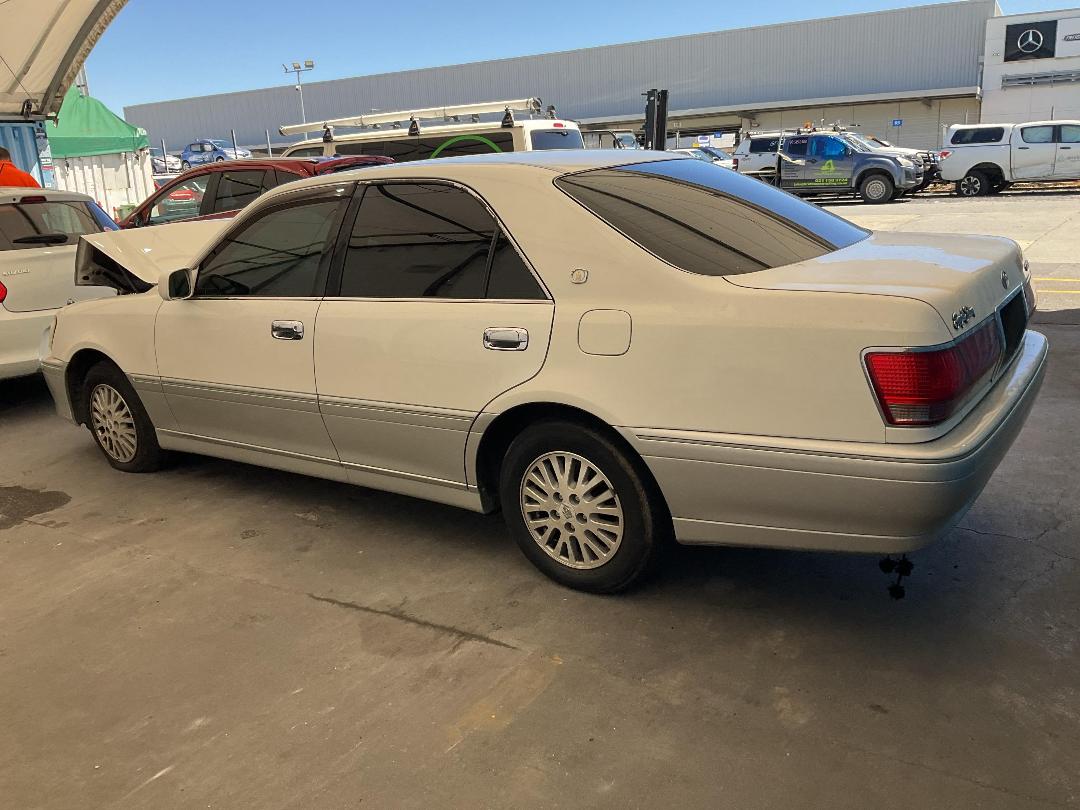 Photo '10' of Toyota Crown