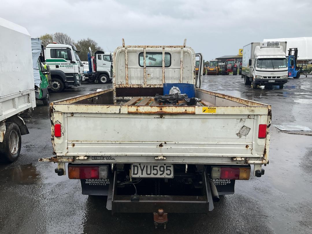 Photo '5' of Toyota Dyna Flat Deck