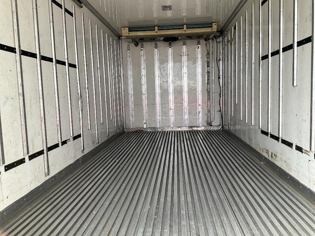 Photo '11' of Toyota Dyna XZU411 Chiller