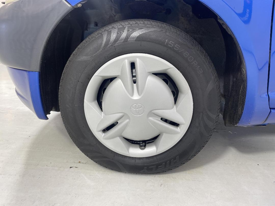 Photo '10' of Toyota Echo