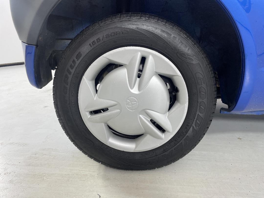 Photo '12' of Toyota Echo