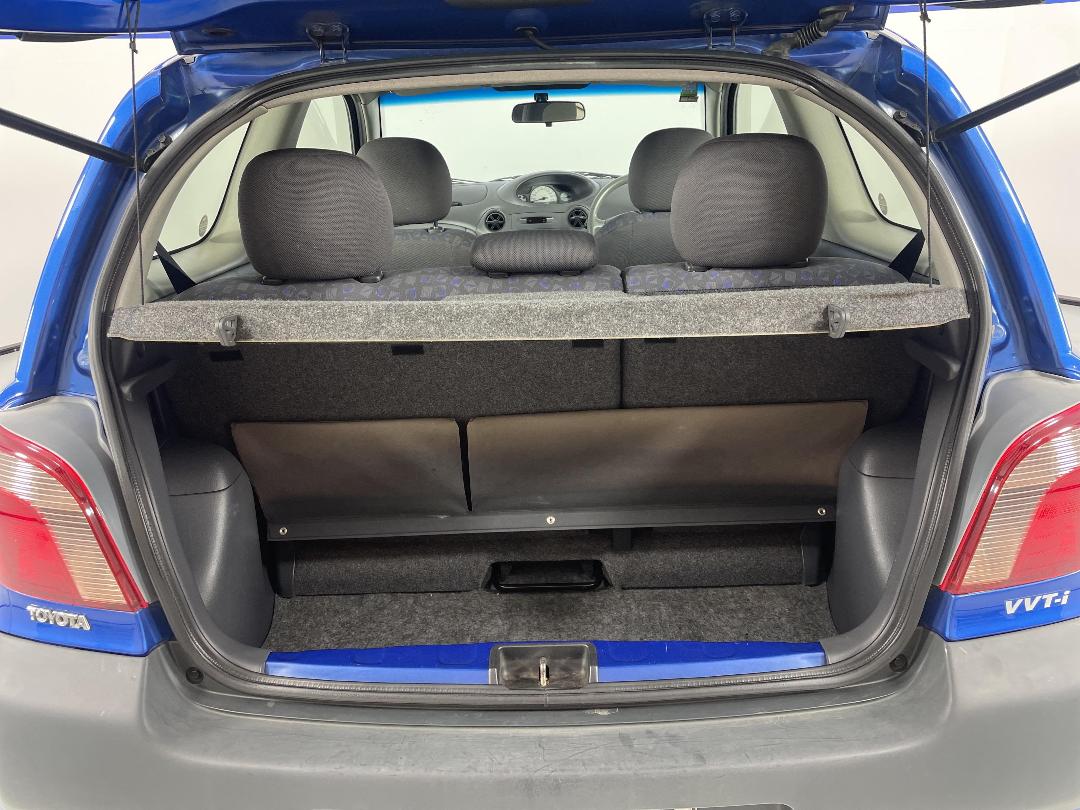 Photo '14' of Toyota Echo