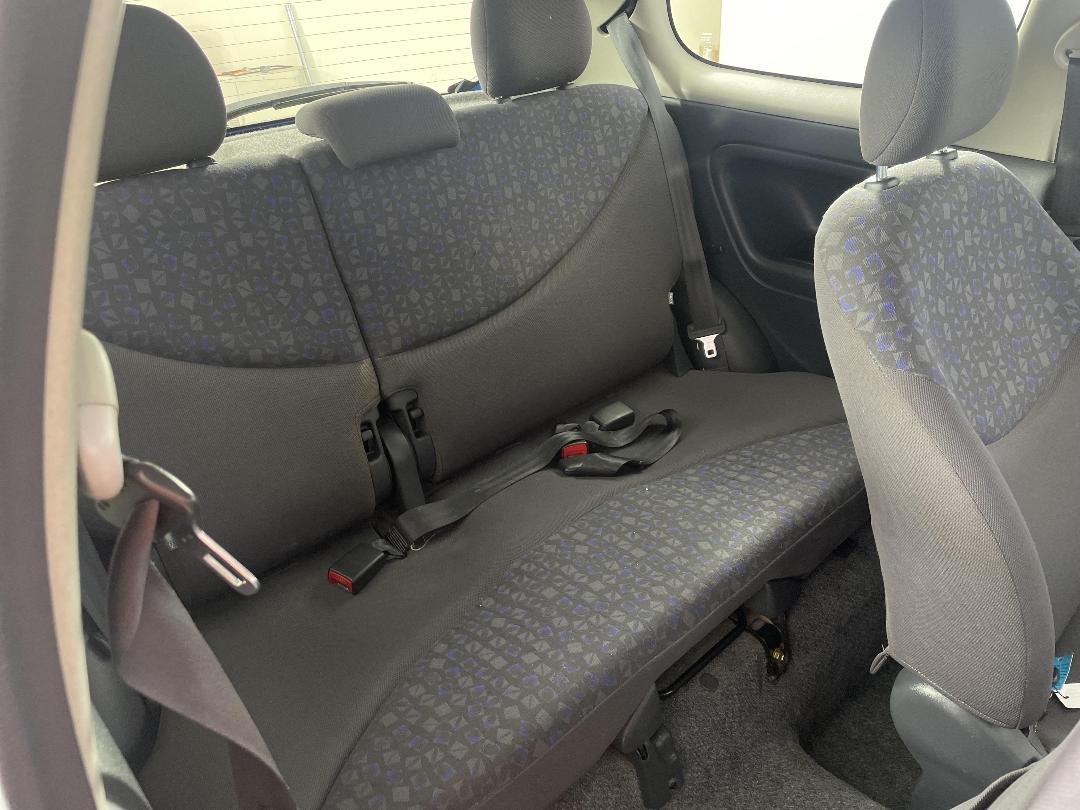 Photo '19' of Toyota Echo