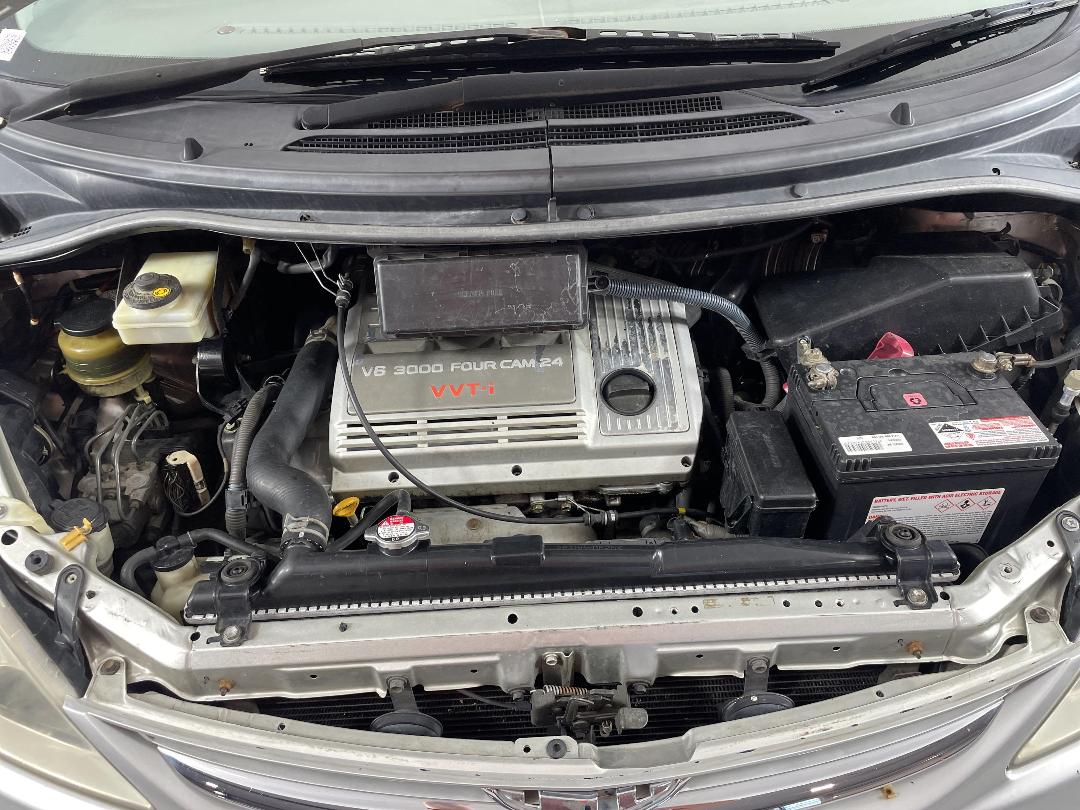 Photo '13' of Toyota Estima