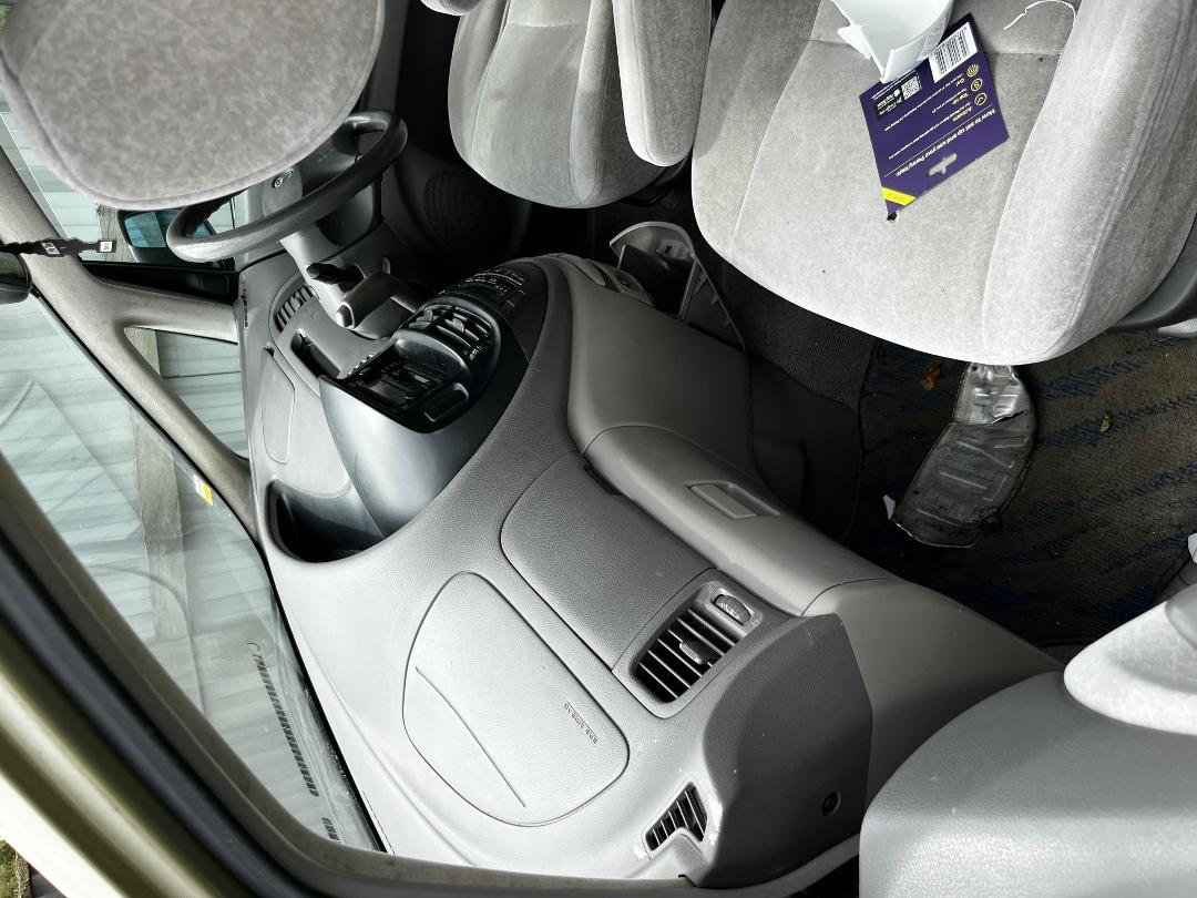 Photo '10' of Toyota Estima T