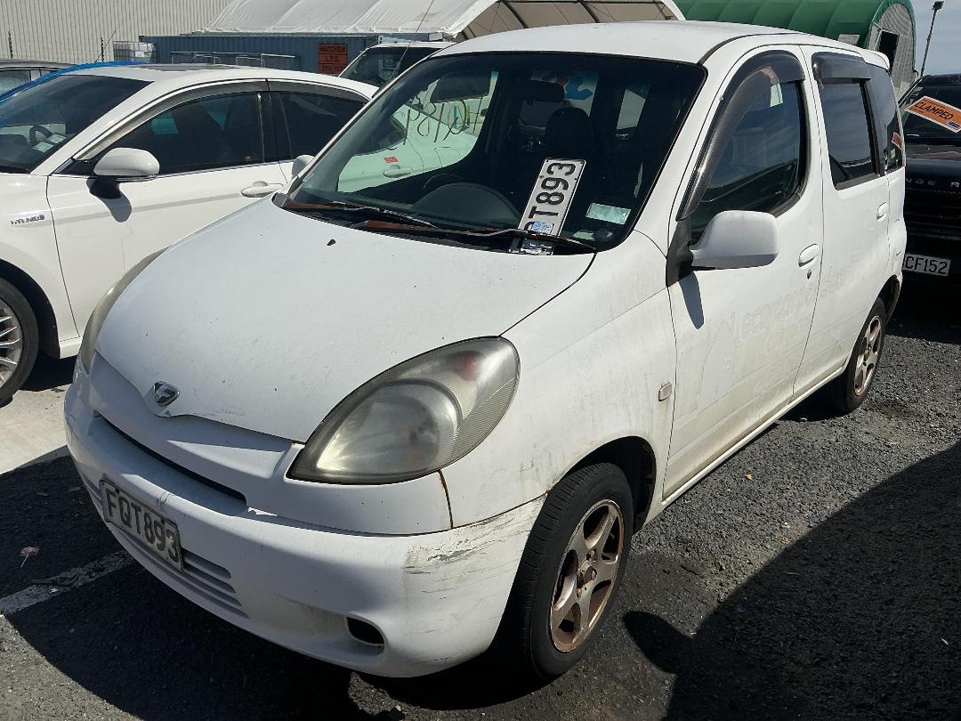 Photo '2' of Toyota Funcargo