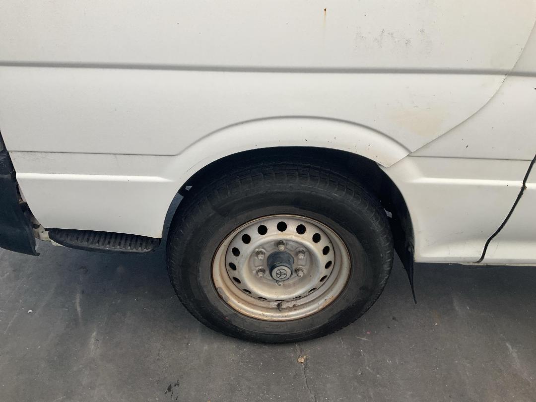 Photo '21' of Toyota Hiace VAN Photo '21' of Toyota Hiace VAN