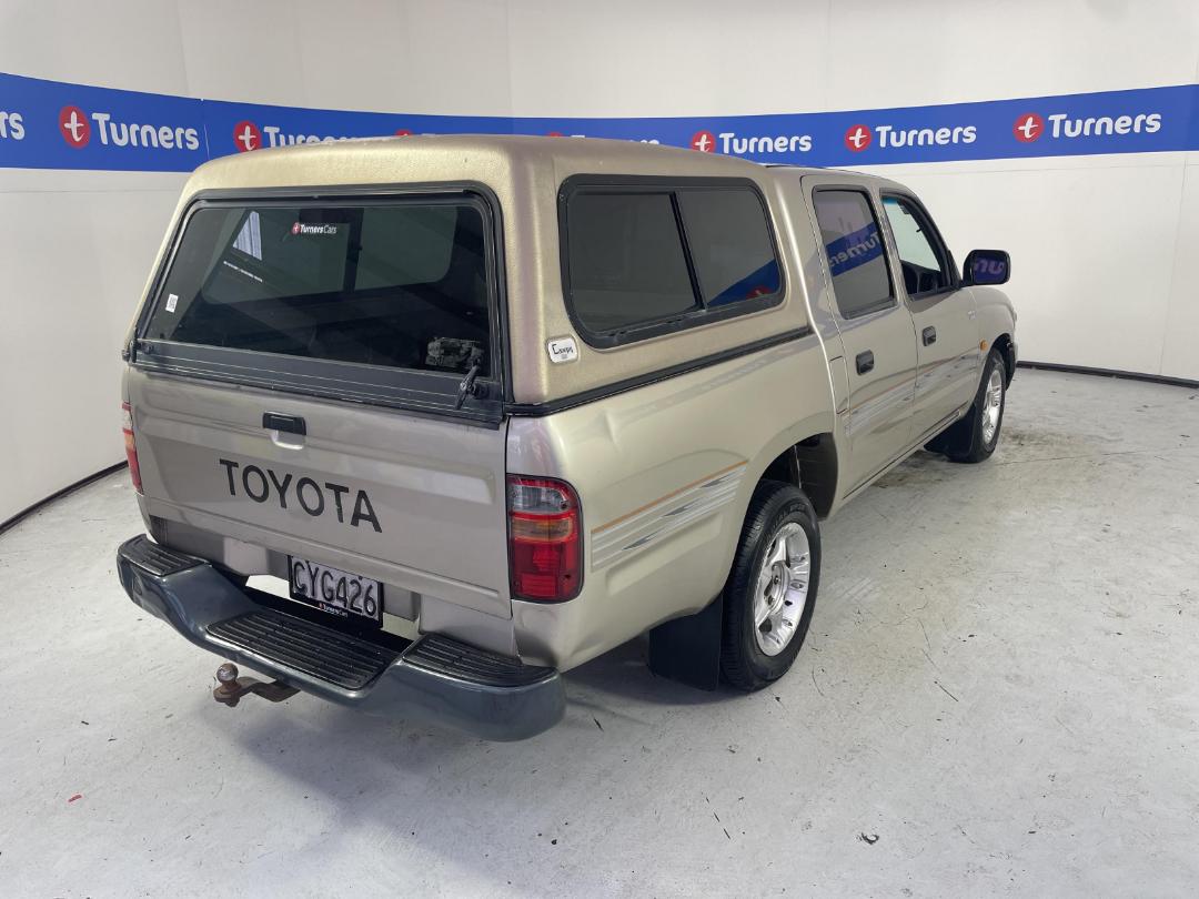 Photo '7' of Toyota Hilux Photo '7' of Toyota Hilux