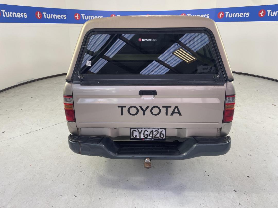 Photo '6' of Toyota Hilux Photo '6' of Toyota Hilux