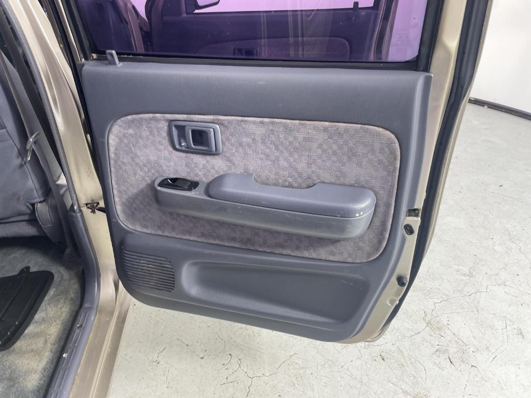 Photo '19' of Toyota Hilux Photo '19' of Toyota Hilux