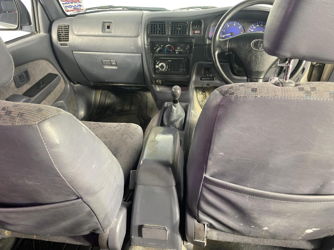 Photo '18' of Toyota Hilux Photo '18' of Toyota Hilux