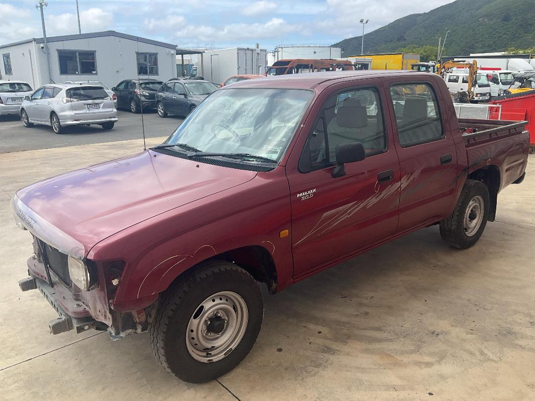 Photo '2' of Toyota Hilux D/C