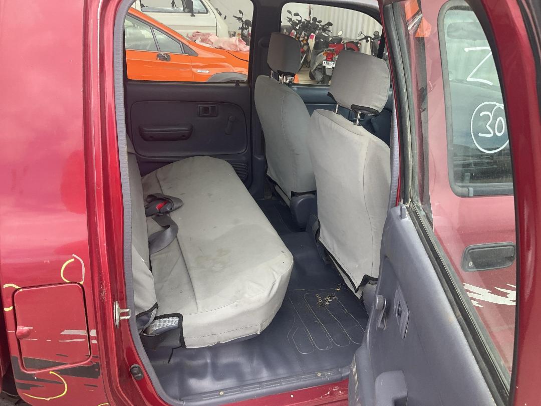 Photo '10' of Toyota Hilux D/C