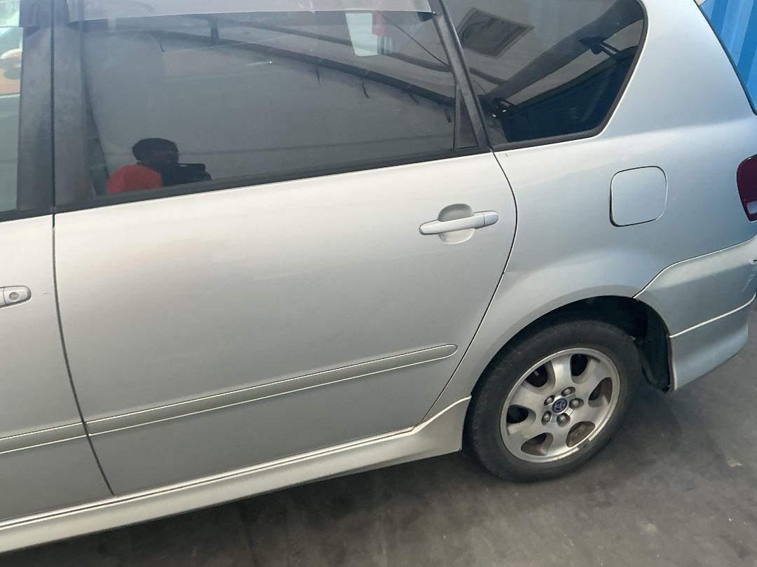 Photo '9' of Toyota Ipsum Photo '9' of Toyota Ipsum