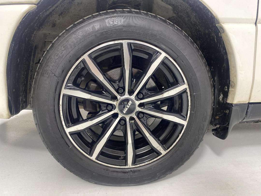 Photo '10' of Toyota Ipsum Photo '10' of Toyota Ipsum