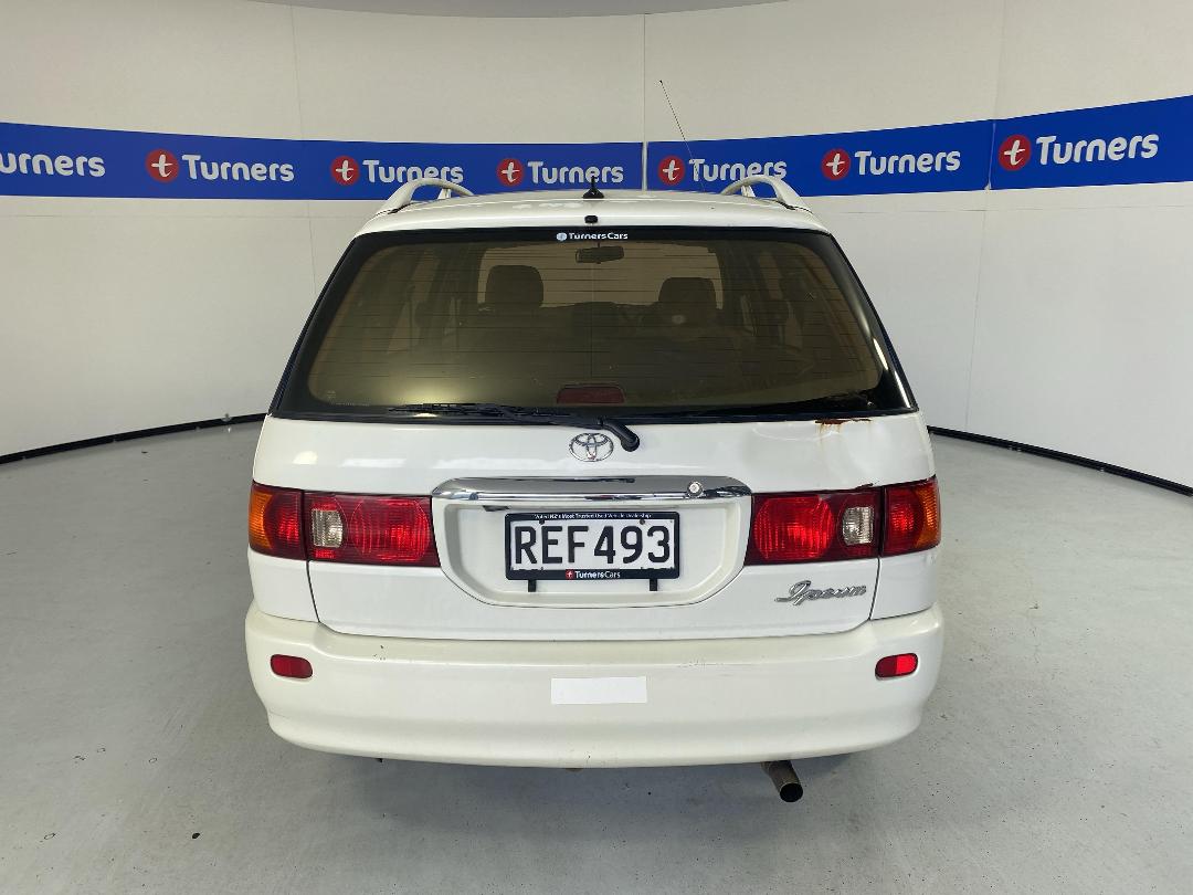 Photo '6' of Toyota Ipsum Photo '6' of Toyota Ipsum