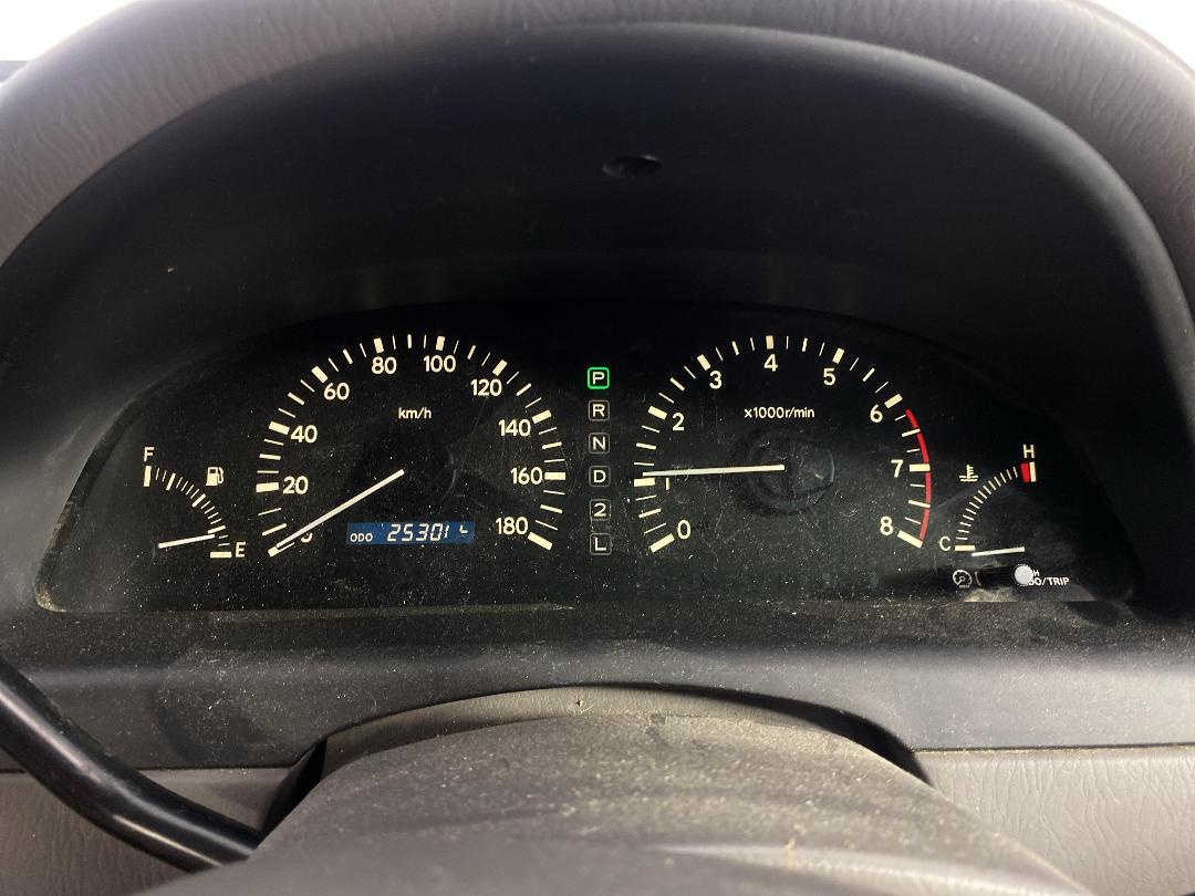 Photo '21' of Toyota Ipsum Photo '21' of Toyota Ipsum