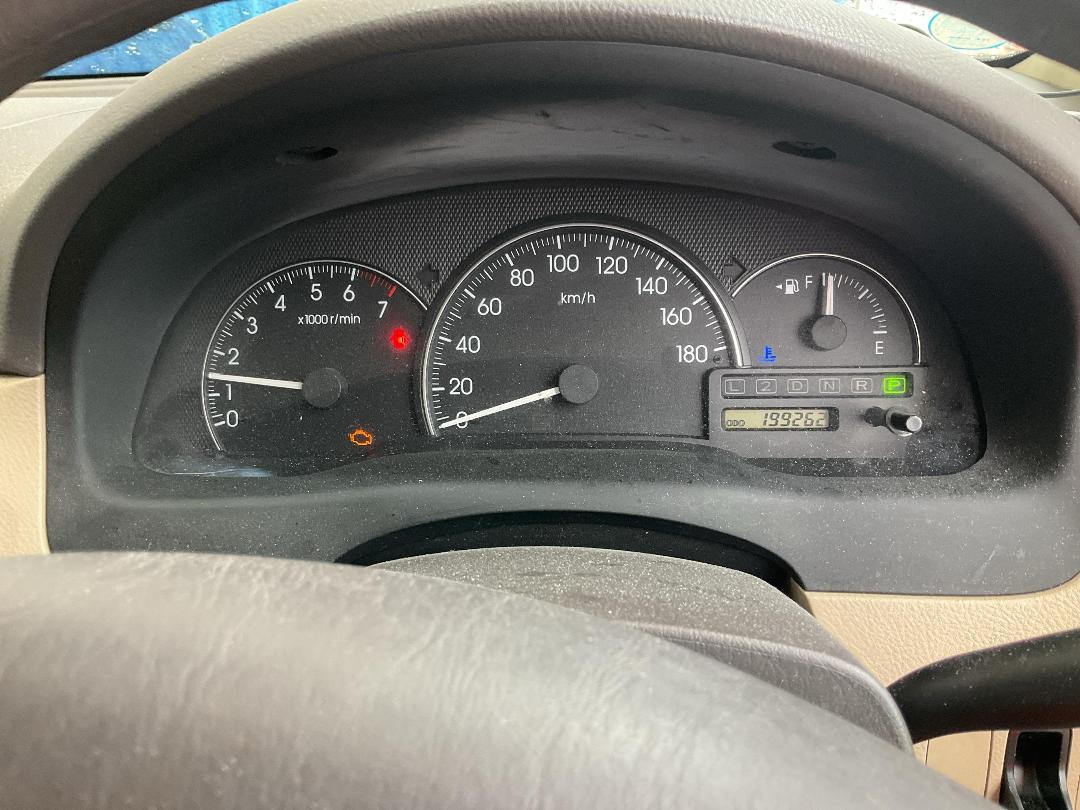 Photo '10' of Toyota Ipsum