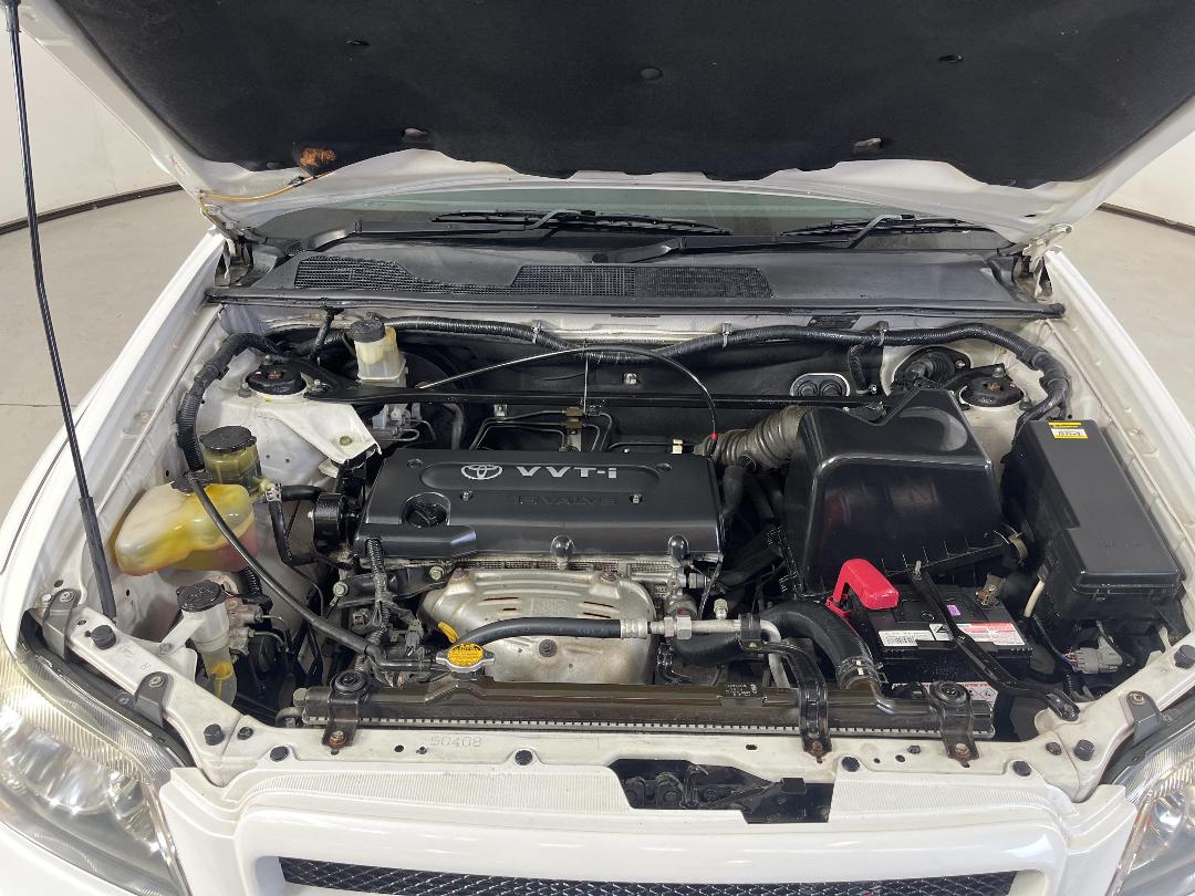 Photo '13' of Toyota Kluger Photo '13' of Toyota Kluger