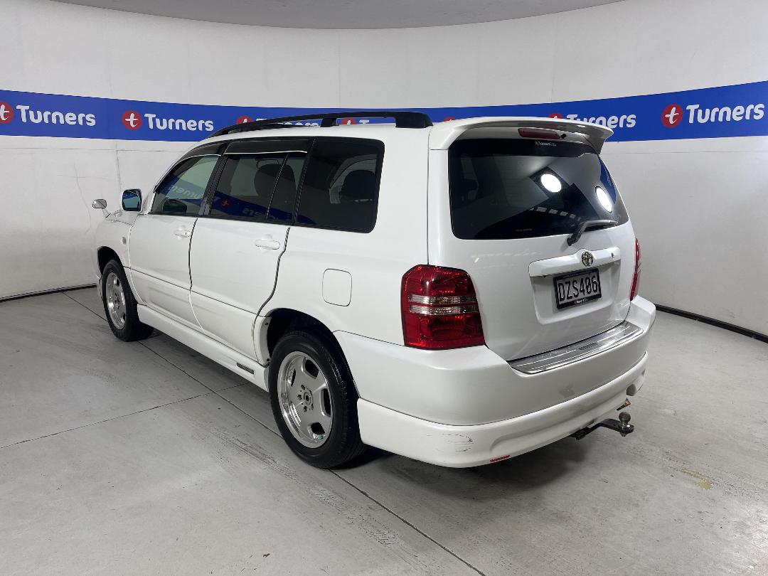 Photo '5' of Toyota Kluger Photo '5' of Toyota Kluger